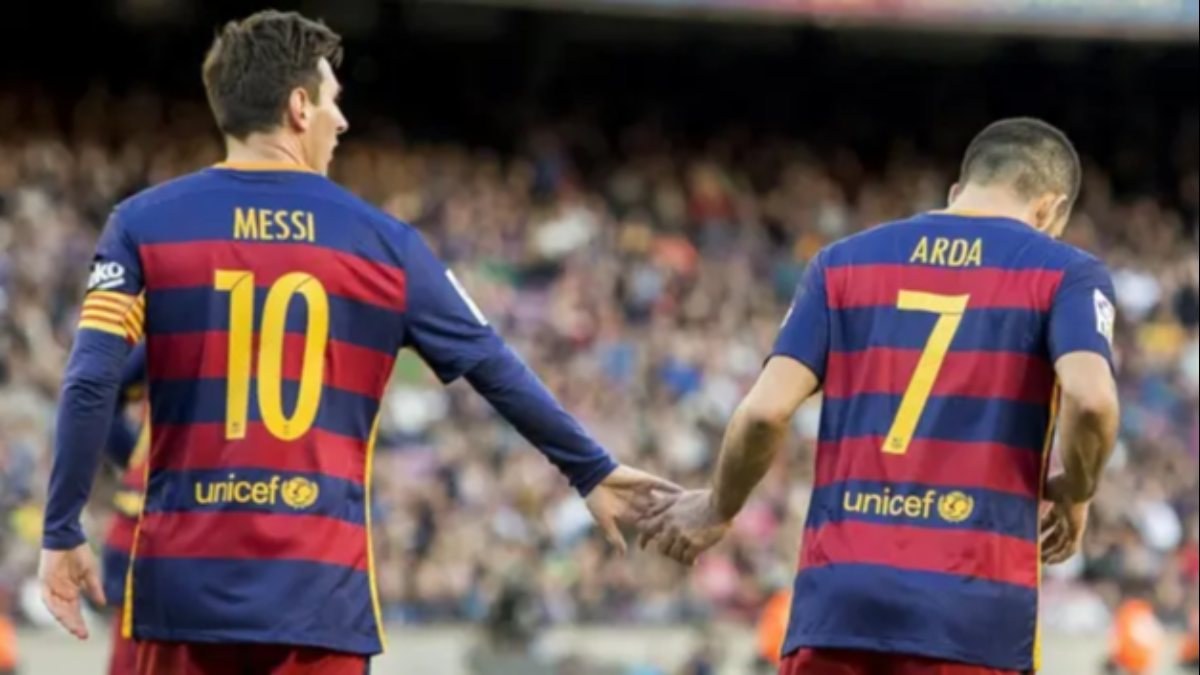 Arda Turan'dan Messi'ye duygusal mesaj