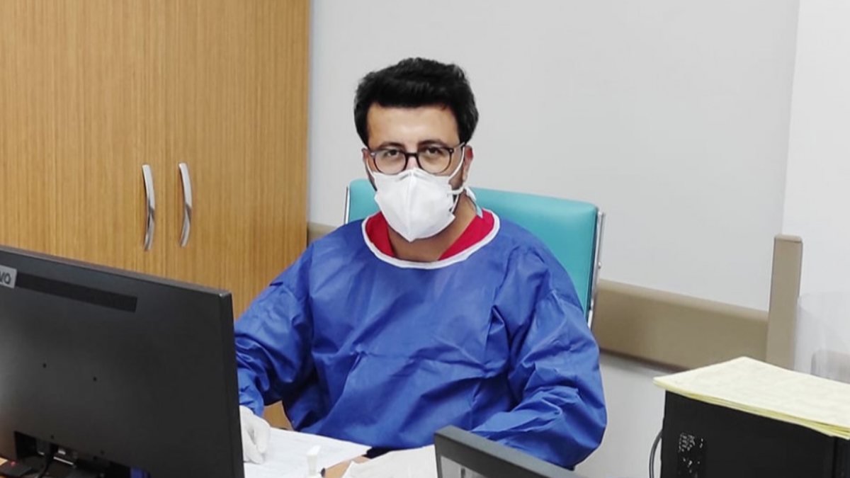 Sivas'ta randevusunu beklemeyen hasta, doktoru yaraladı