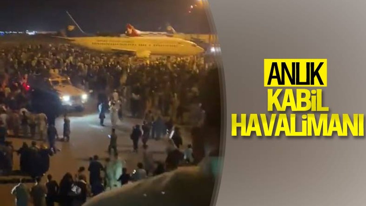 Kabil Havalimanı'nda kaçış izdihamı