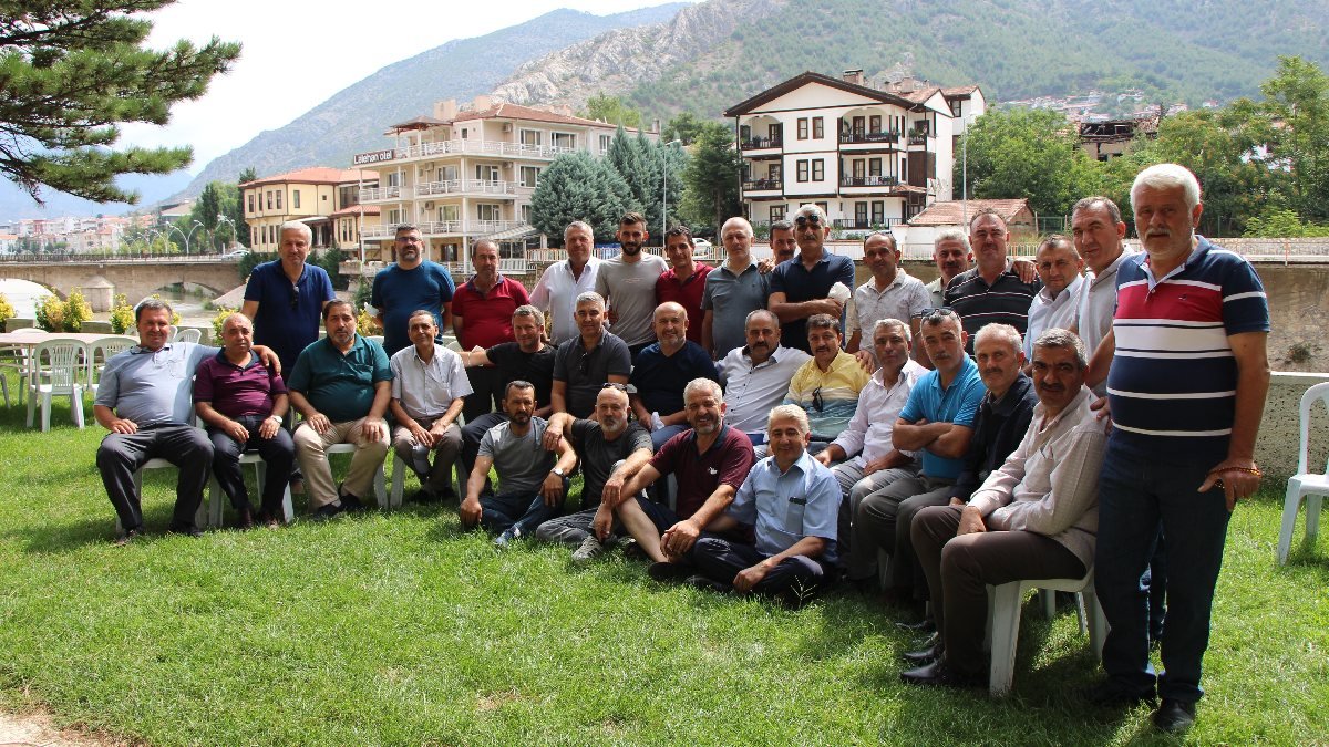 Muş'ta görev yapan asker arkadaşları, 30 yıl sonra Amasya'da buluştu