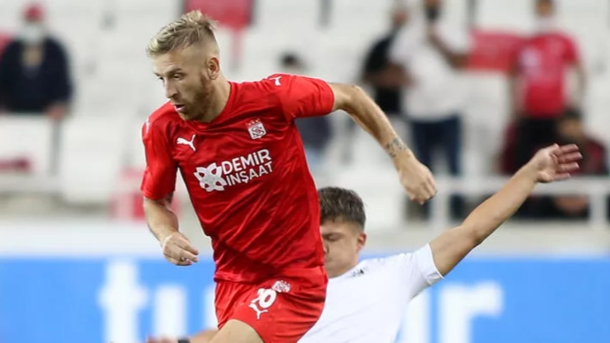 Sivasspor'da Pedro Henrique 4 hafta yok
