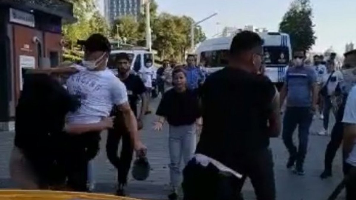 Taksim'de kadına uçan tekme atan zabıtanın iş akdi feshedildi
