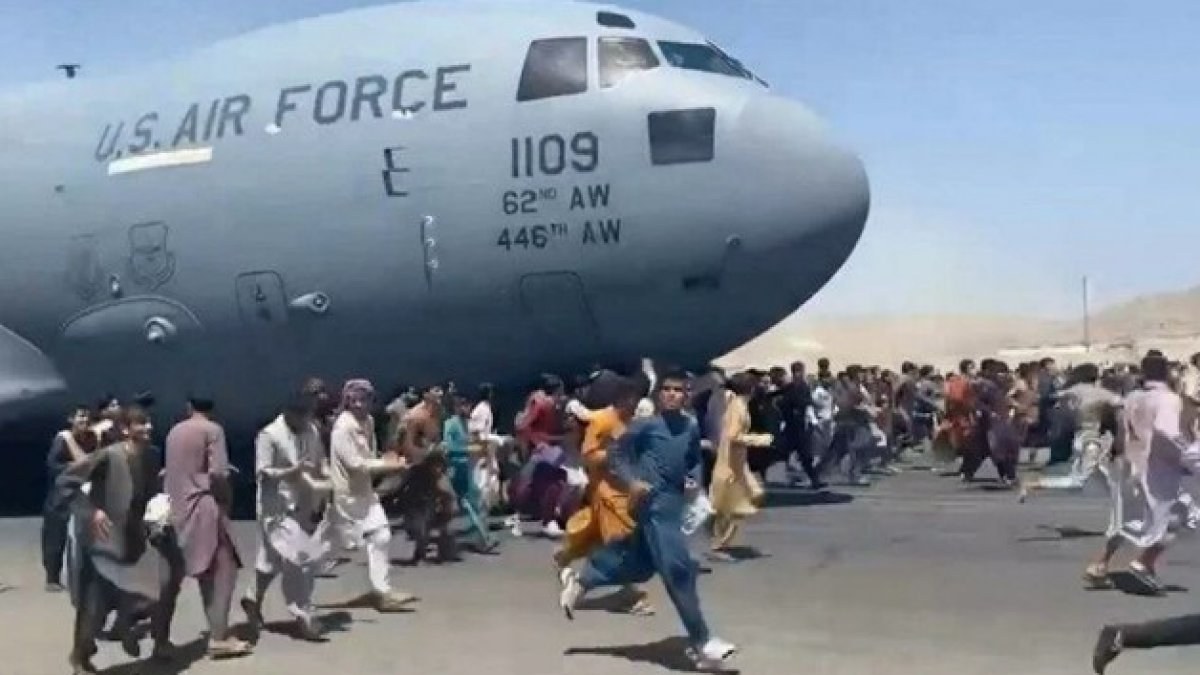 ABD uçağının iniş takımından düşen iki Afgan'ın kardeş olduğu ortaya çıktı
