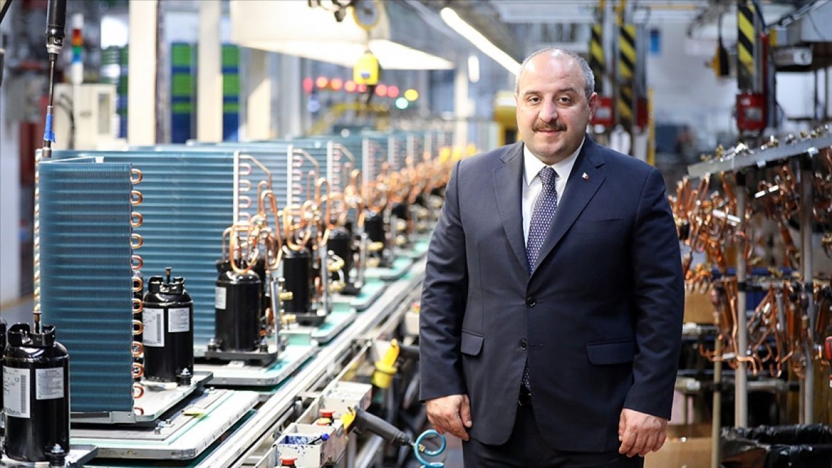 Mustafa Varank: Katma değerli üretim yapan firmaları desteklemeye devam