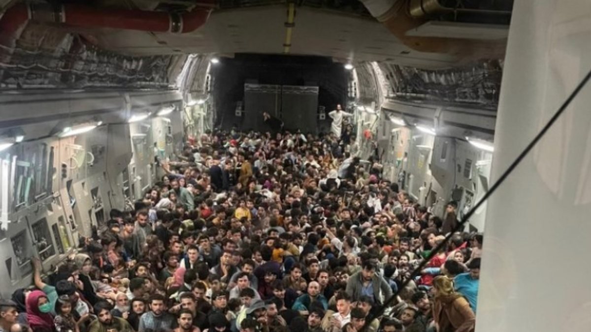ABD Kabil'den tahliyeleri çok sayıda ülkeden aktarmalı uçuşla yapacak
