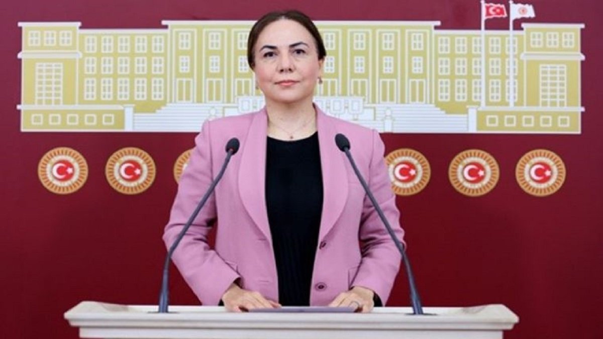 Zeynep Gül Yılmaz kimdir? AK Parti Mersin Milletvekili Zeynep Gül Yılmaz'ın biyografisi