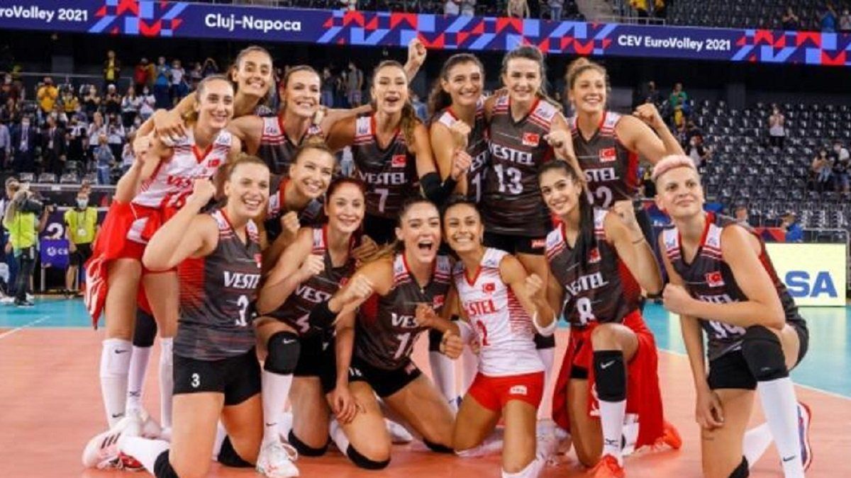 Filenin Sultanları Finlandiya'ya karşı: Türkiye-Finlandiya voleybol maçı ne zaman, saat kaçta, hangi kanalda?