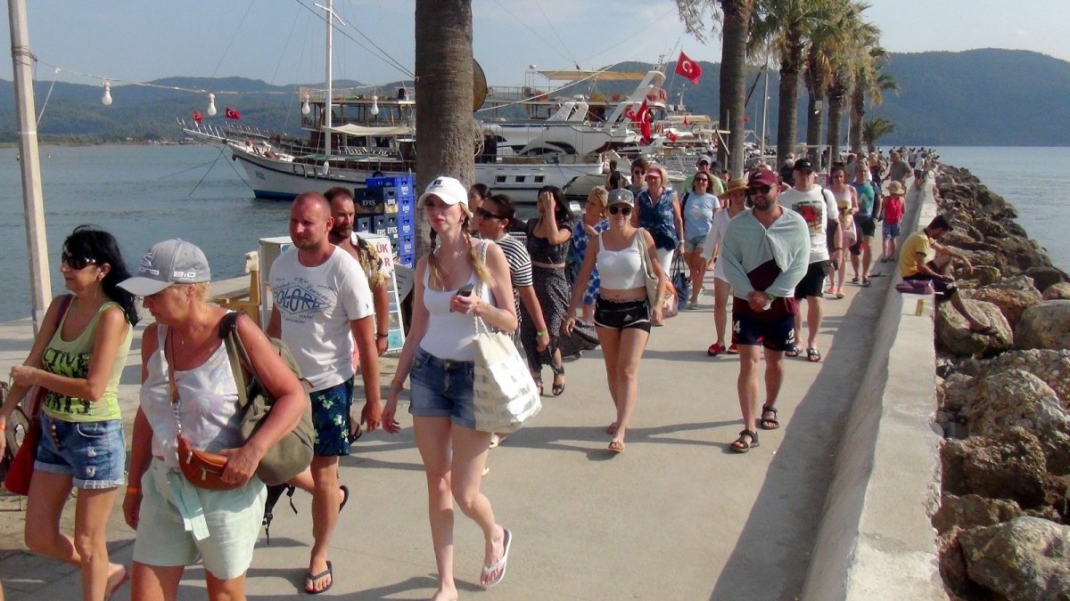 Temmuz ayında Türkiye'yi ziyaret eden yabancı sayısı rekor kırdı