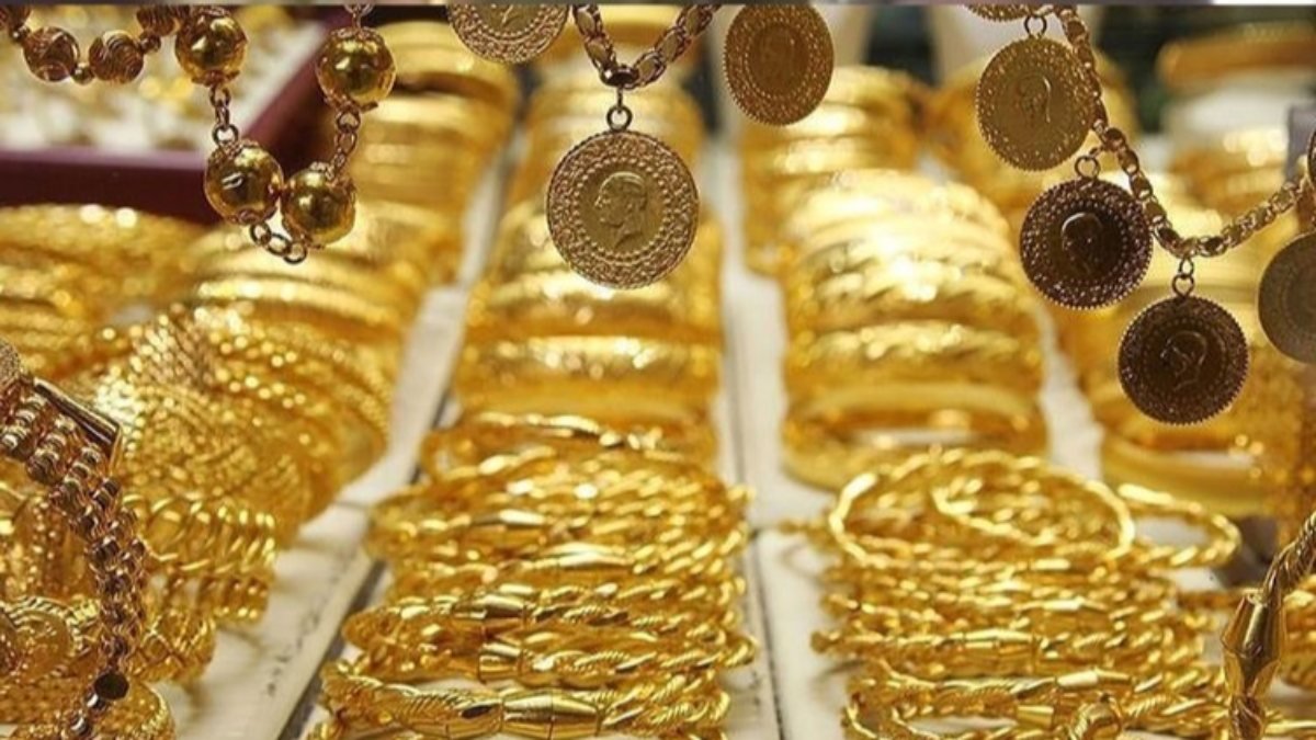 Düşüş sürüyor! Altın fiyatları 24 Ağustos 2021: Bugün gram, çeyrek, yarım, tam altın ne kadar?