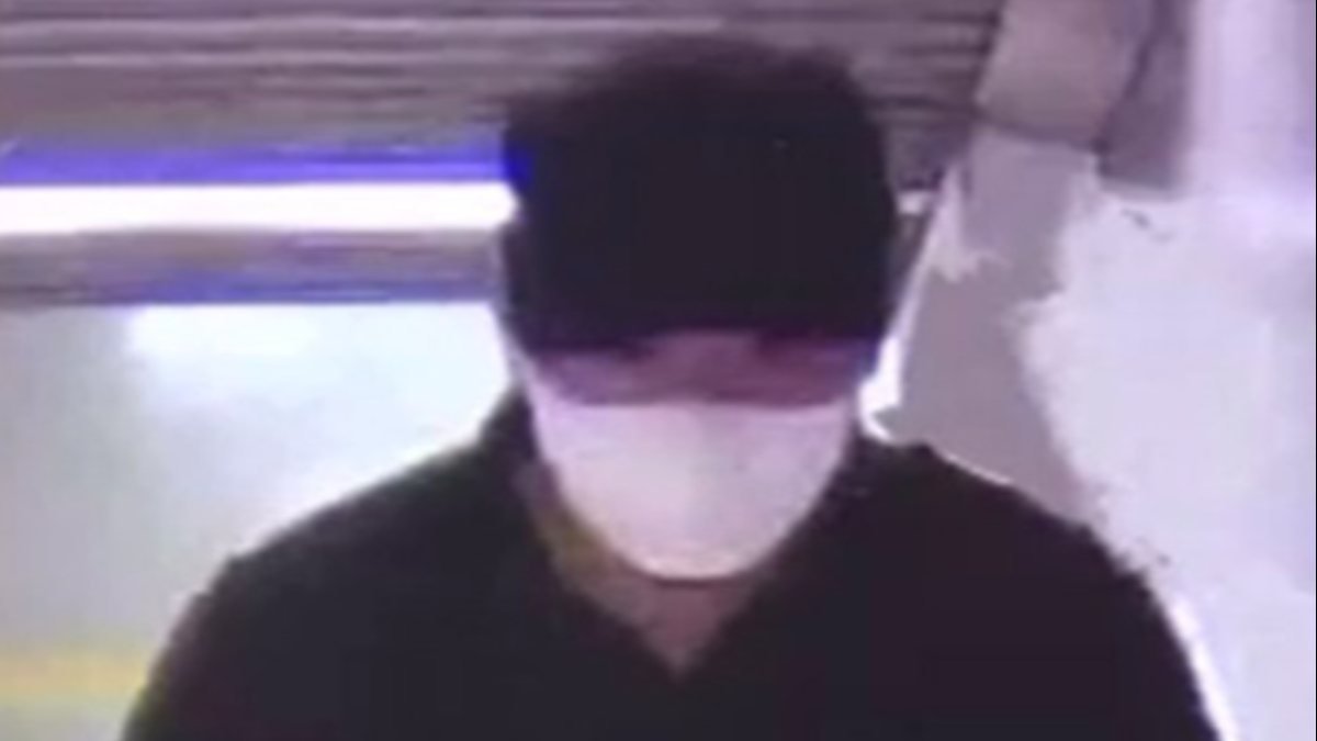 Tokyo metrosunda asitli saldırı: 2 yaralı