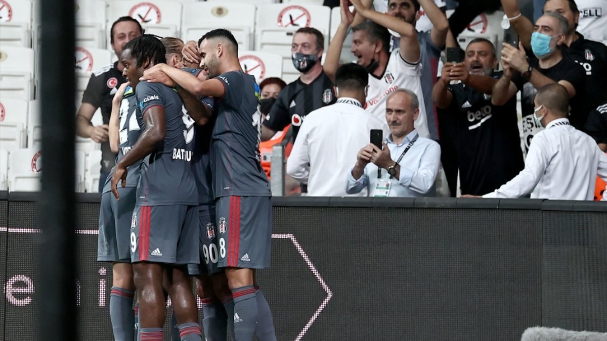 Beşiktaş, Fatih Karagümrük'ü mağlup etti