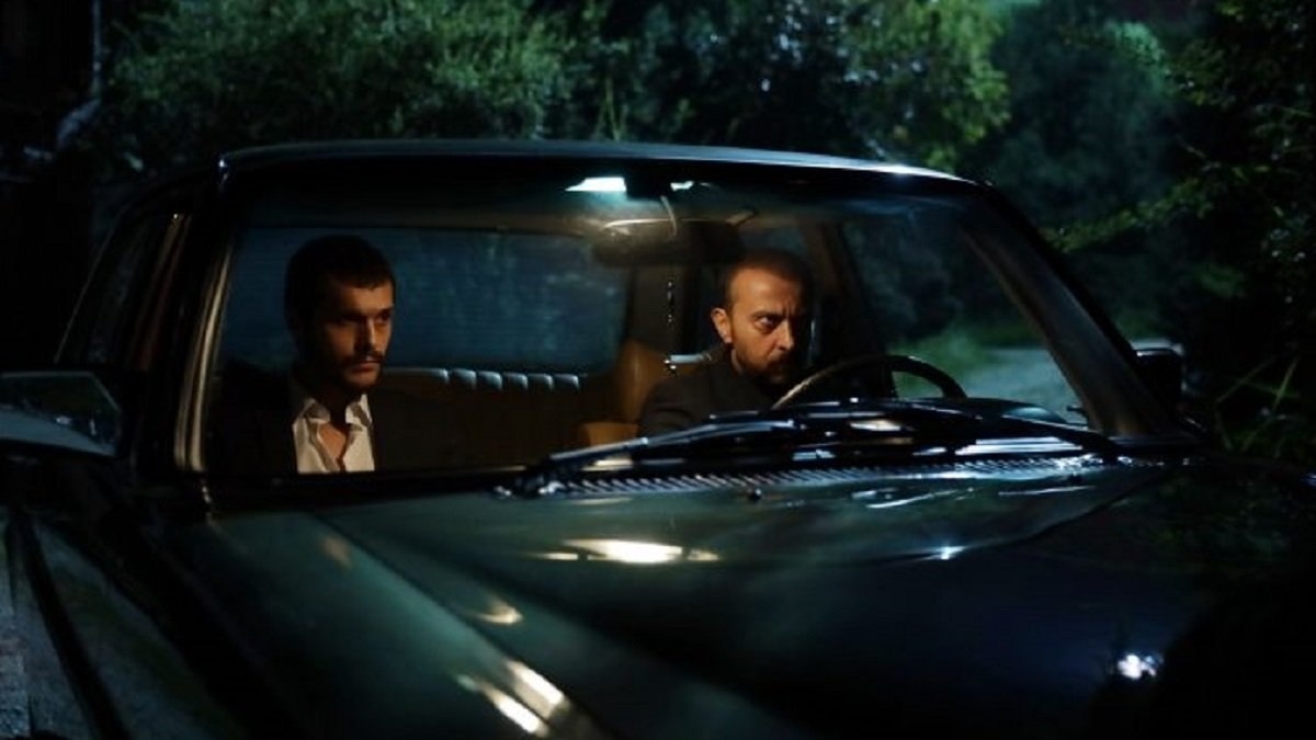 Son Yaz ekibi sete çıktı! İlk fotoğraflar Alperen Duymaz ve Ali Atay'dan geldi... İşte o kareler