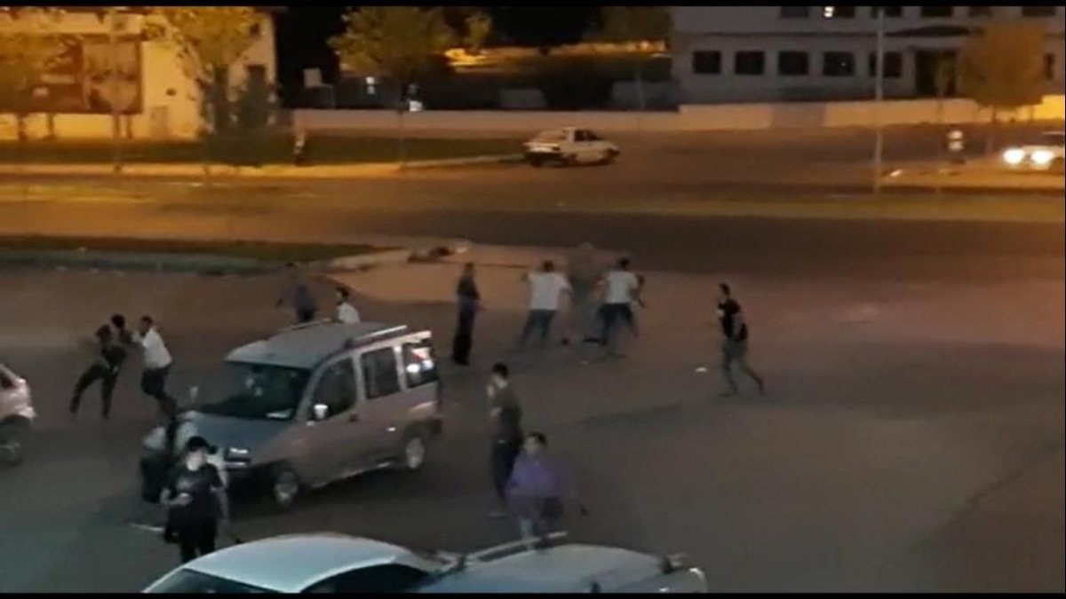 Gaziantep’te silahlı kavga anları kamerada