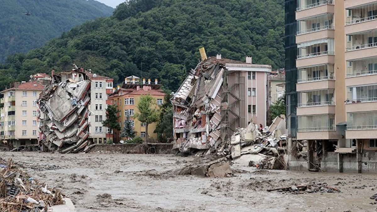 Sel felaketinin yaşandığı Bozkurt'ta yüz yüze eğitimin tarihi beli oldu