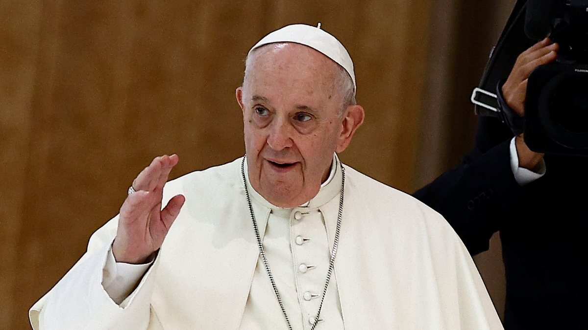 Papa Francis, birçok ülkenin Afgan mültecileri kabul etmesini umuyor
