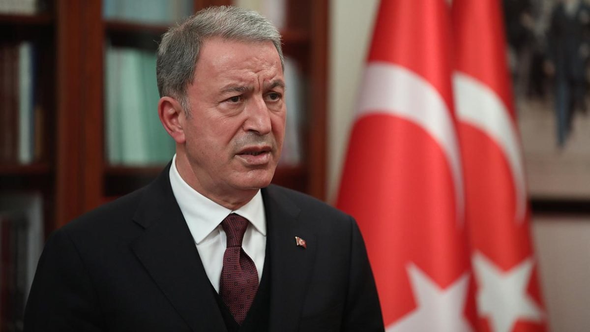 Hulusi Akar: Terör örgütünün sözde yöneticileri sonlarını çok iyi anladı