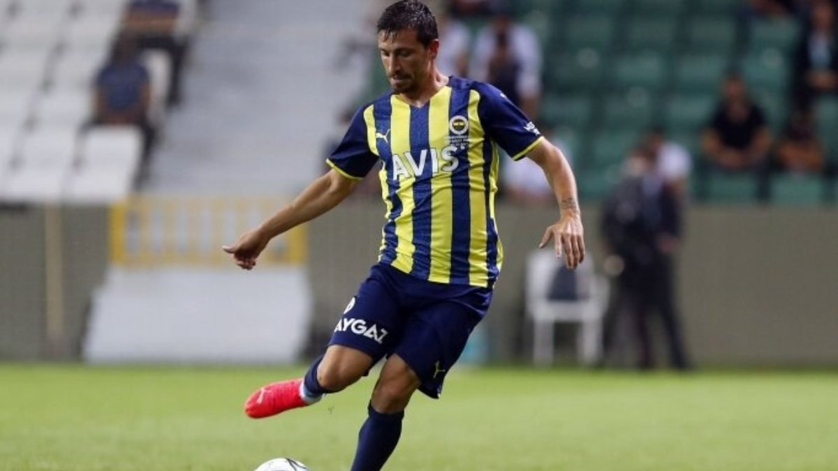 Mert Hakan Yandaş forma rekabetine hazır