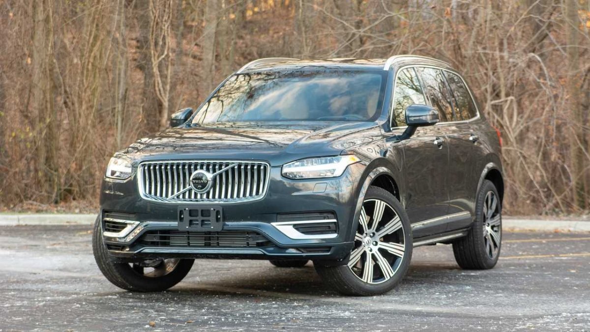 Volvo satışları, çip krizi nedeniyle yüzde 10 düştü