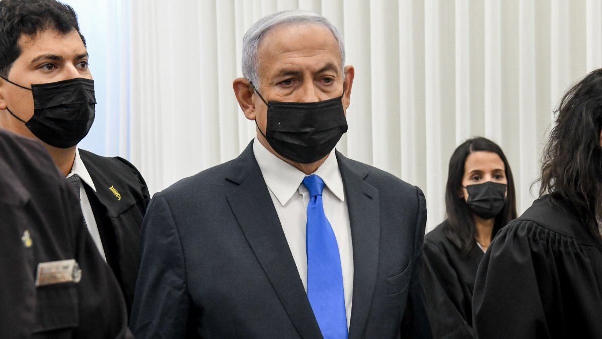 Binyamin Netanyahu'nun yargılandığı dava yeniden başladı