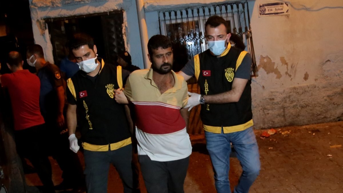Adana'da torbacılara baskın: 10 şüpheli yakalandı
