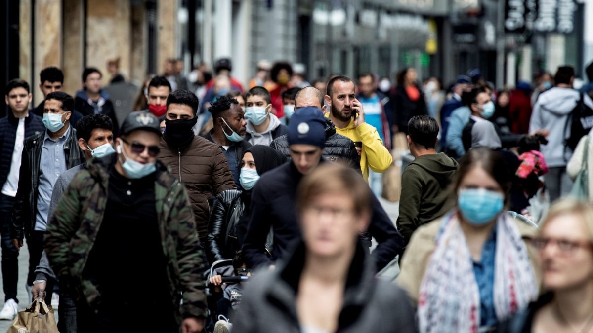 Belçika'da maskeler kalkıyor