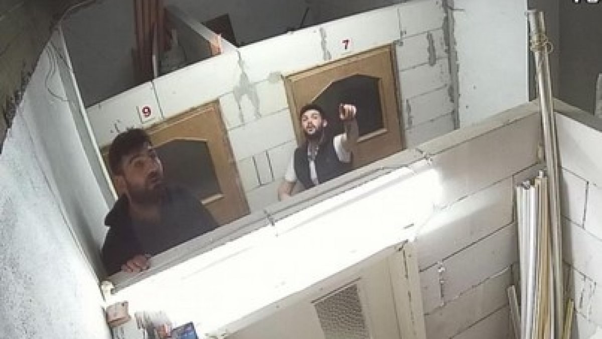 Bursa'da hırsızlar güvenlik kamerasını da çaldı