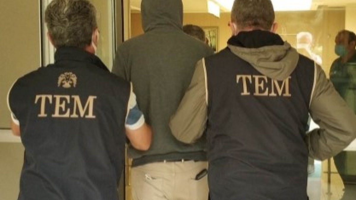 Denizli'de FETÖ operasyonu: 11 gözaltı
