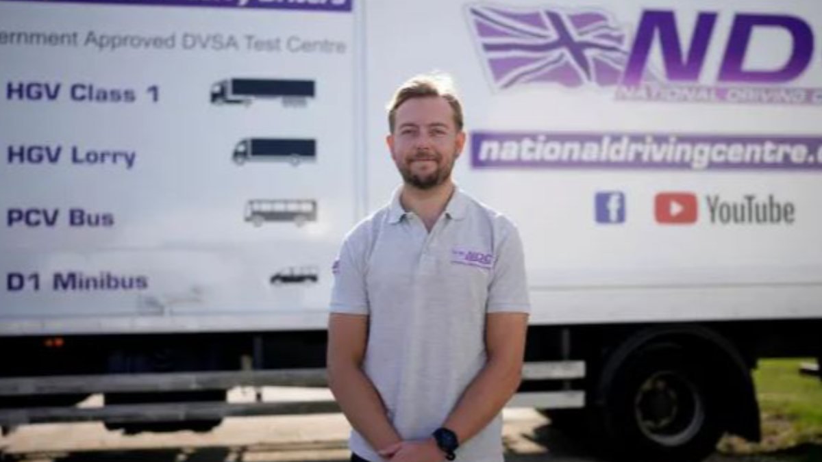 İngiltere, kamyon şoförü sorunuyla mücadelede vize rejimini gevşetiyor