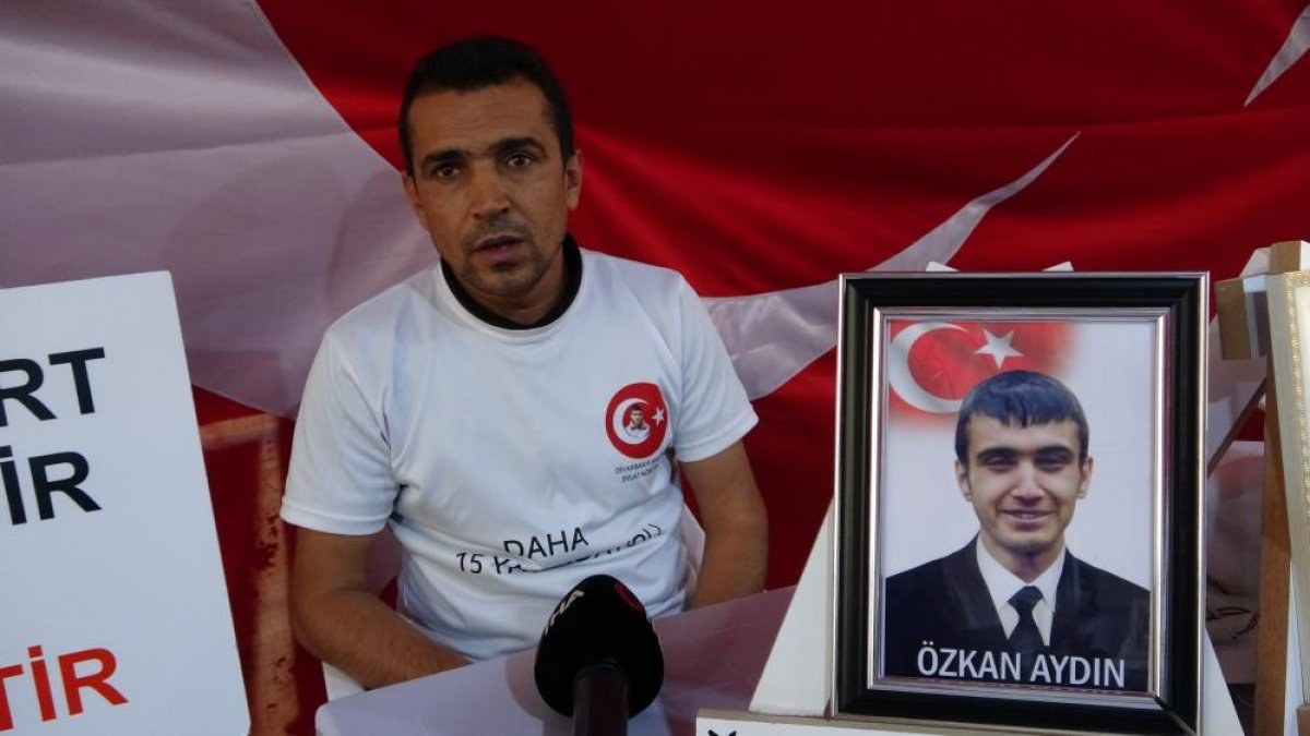 Diyarbakır'da evlat nöbeti tutan baba: Dünya sesimizi duydu HDP duymadı