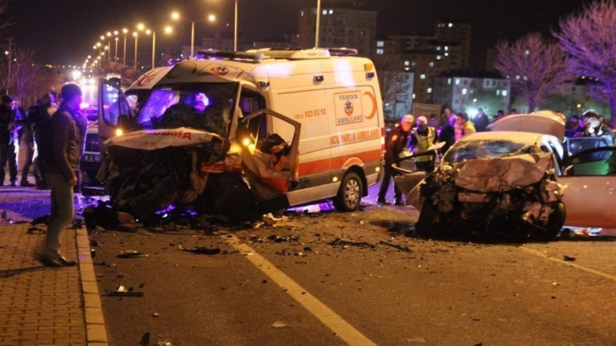 Kayseri’de 7 kişinin öldüğü kazada sanığın avukatına tepki