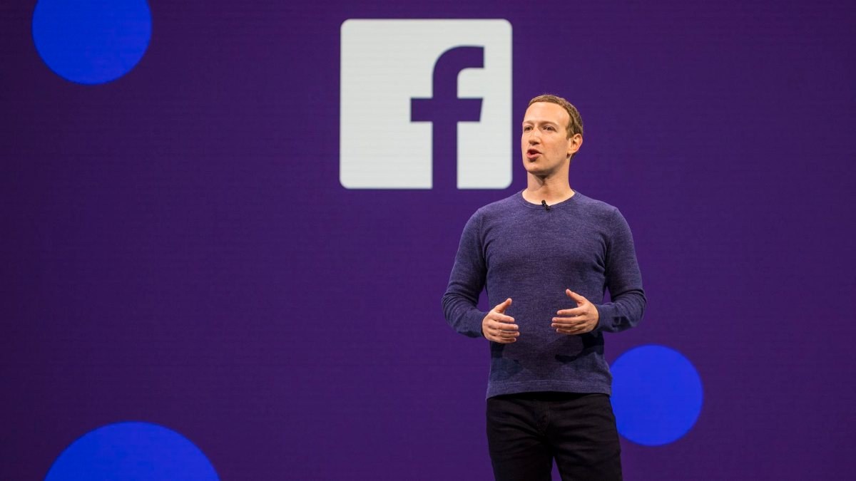 ABD'li senatörler, Facebook'u bilgi saklamakla suçluyor