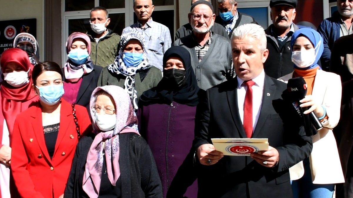 Kırşehir'de şehit aileleri, terörist sevici CHP'li vekile tepki gösterdi