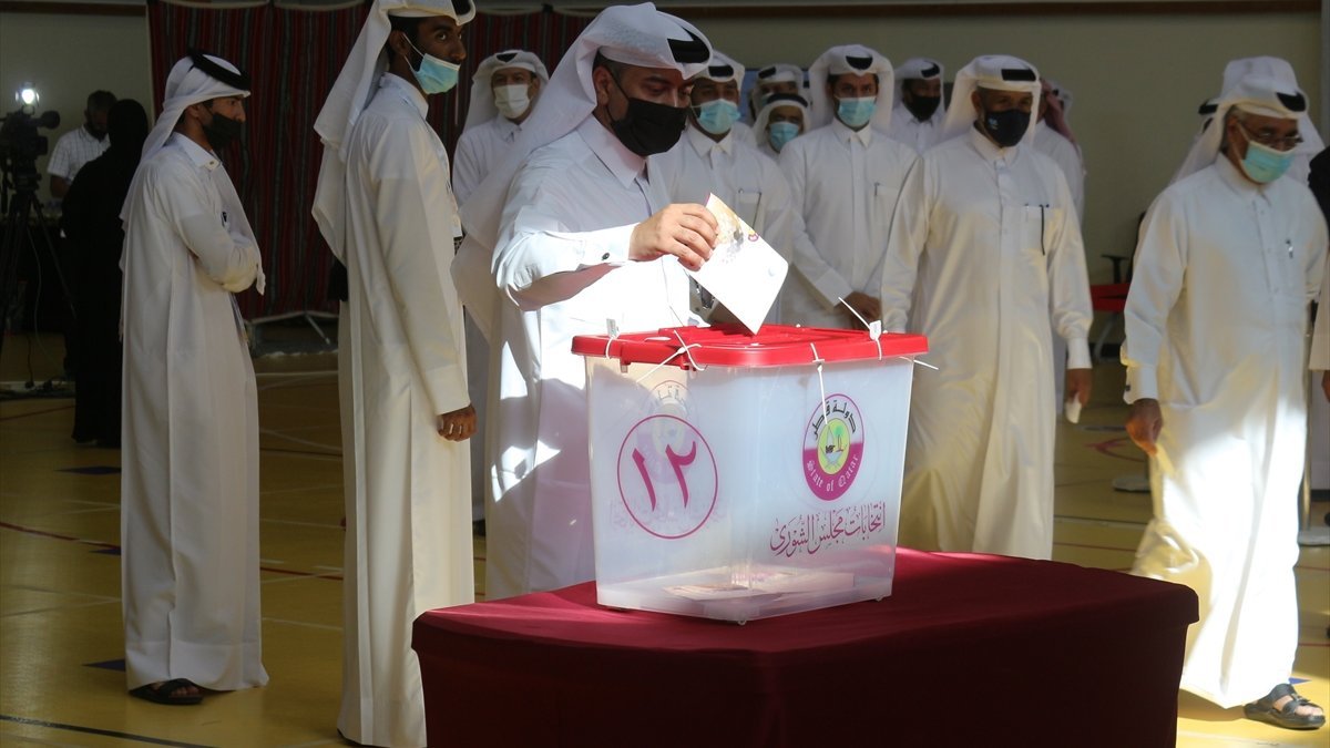 Katar'da ilk seçim heyecanı bugün başladı