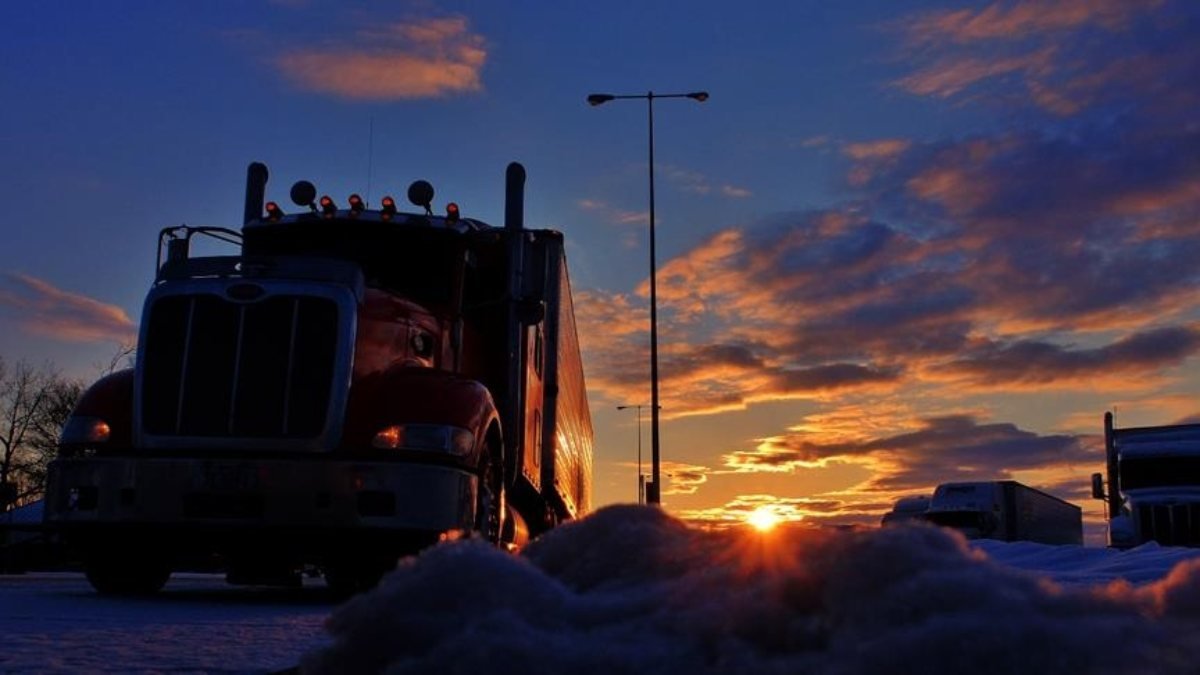 Almanya’da tır ve kamyon şoförü eksikliği artıyor