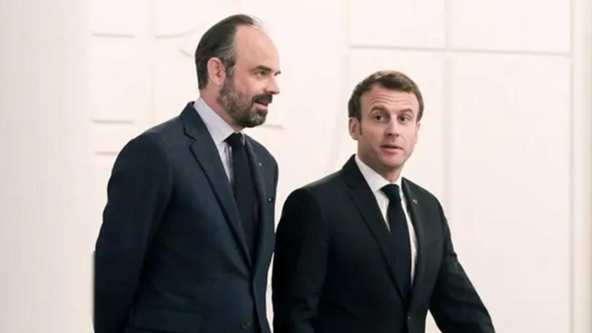 Fransa'nın eski Başbakanı Philippe, Macron için parti kurdu