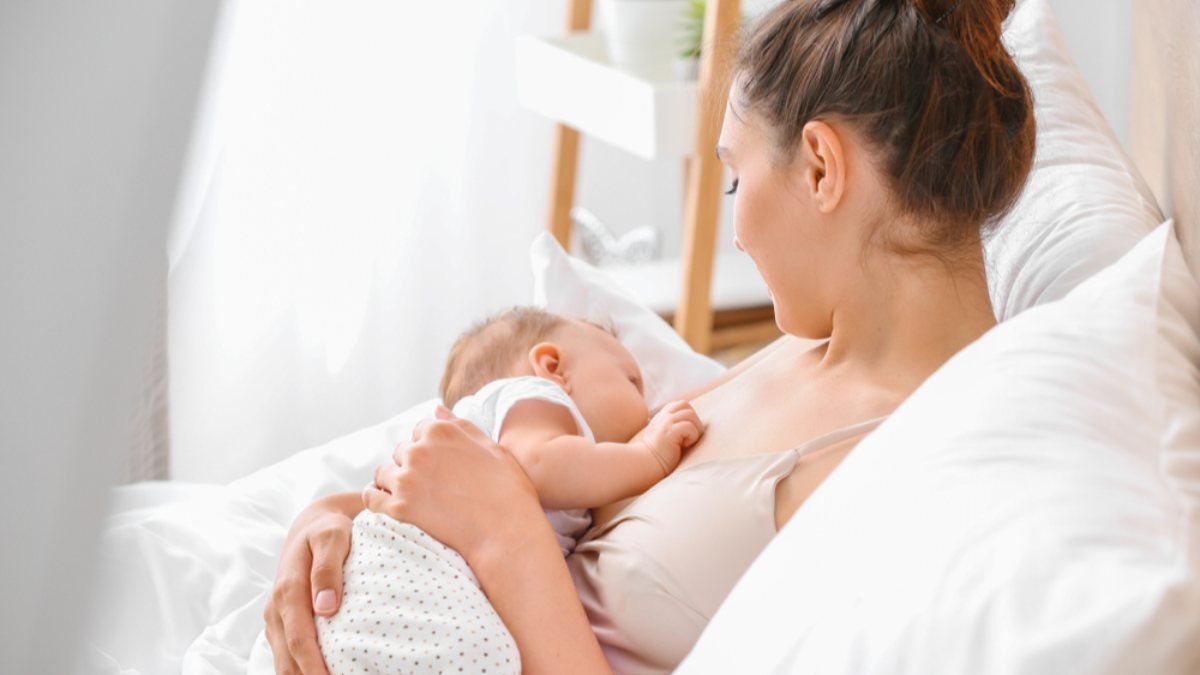 Anne sütü alerjik hastalıklara karşı koruma sağlıyor