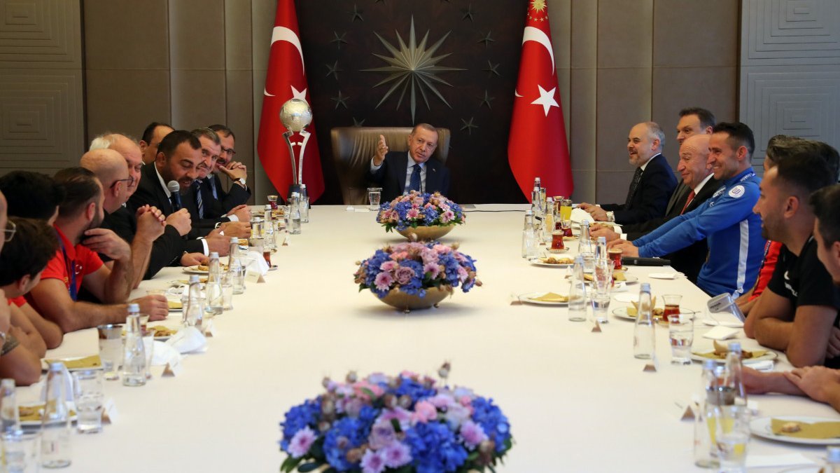 Ampute Milli Takımından Cumhurbaşkanı Erdoğan'a ziyaret