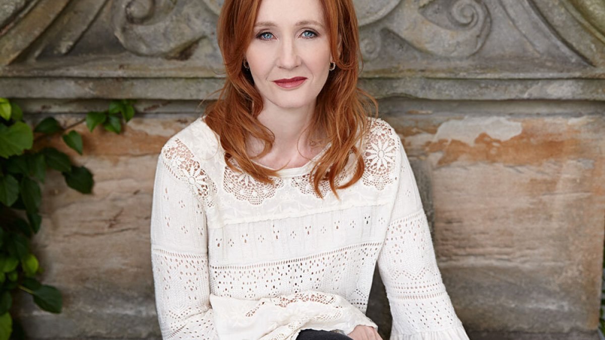 J.K Rowling'den içinizi ısıtacak kitap: Noel Domuçu ile Jack’in Müthiş Maceraları