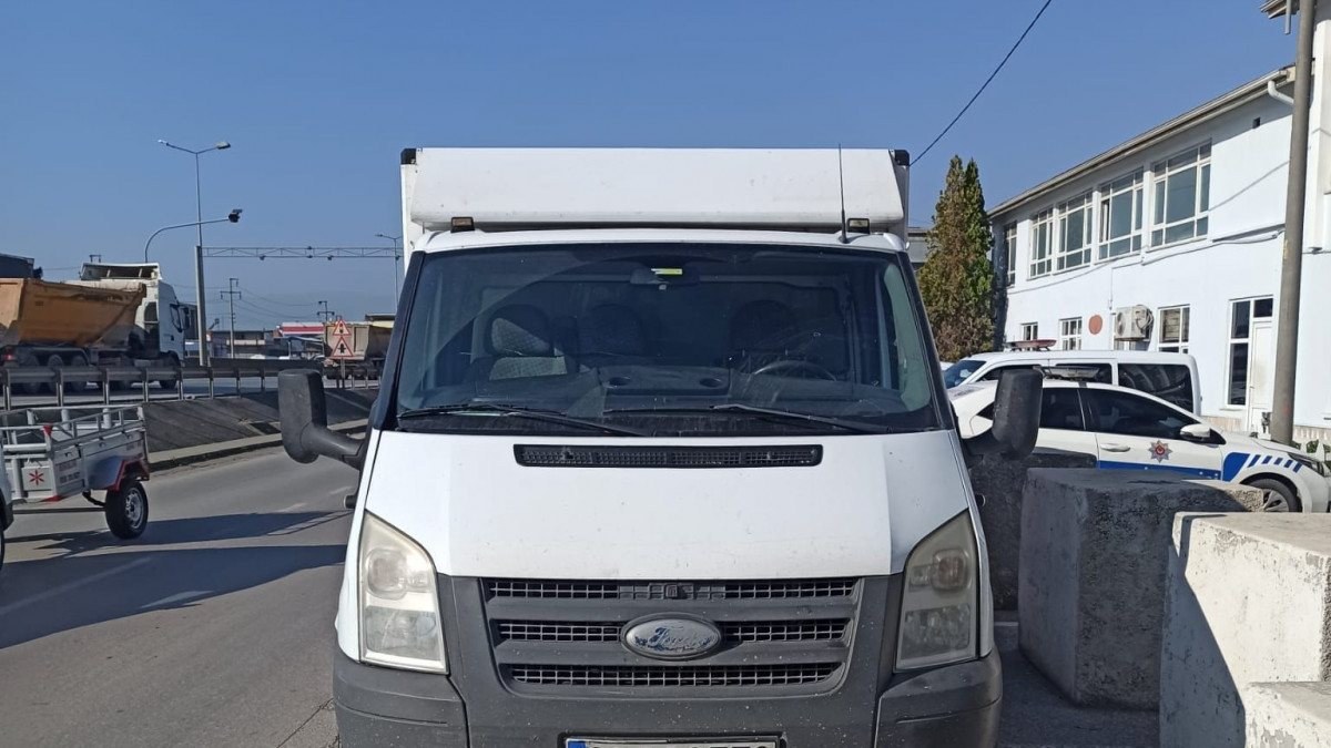 Ankara'dan kamyon çalan çocuklar, Sakarya'da yakalandı