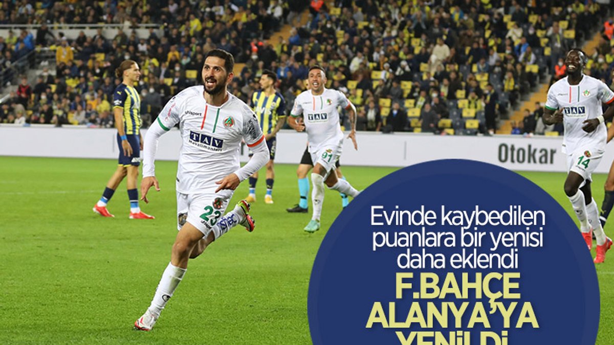 Fenerbahçe evinde Alanyaspor'a mağlup oldu