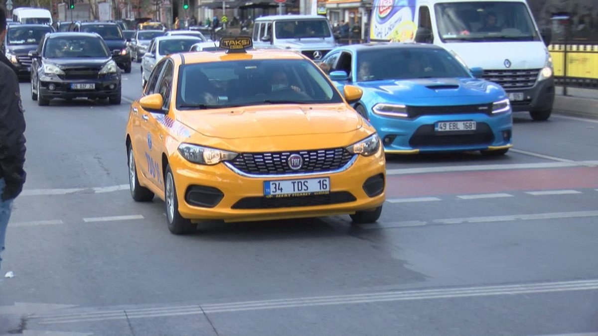 İstanbul’da yeni taksi sistemi, 5 bin taksi için geçerli olacak