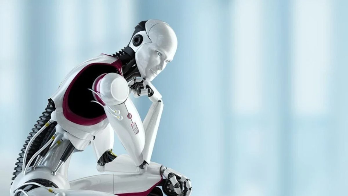 Dünyanın ilk düşünen robotu geliştirildi