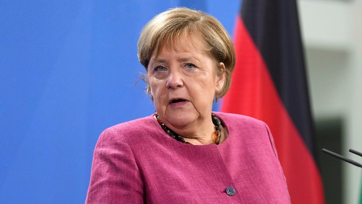 Alman basını: Yunanistan, Merkel'den nefret ediyor