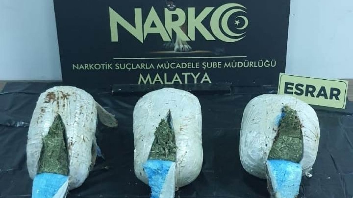 Malatya'da peynir bidonlarından uyuşturucu çıktı