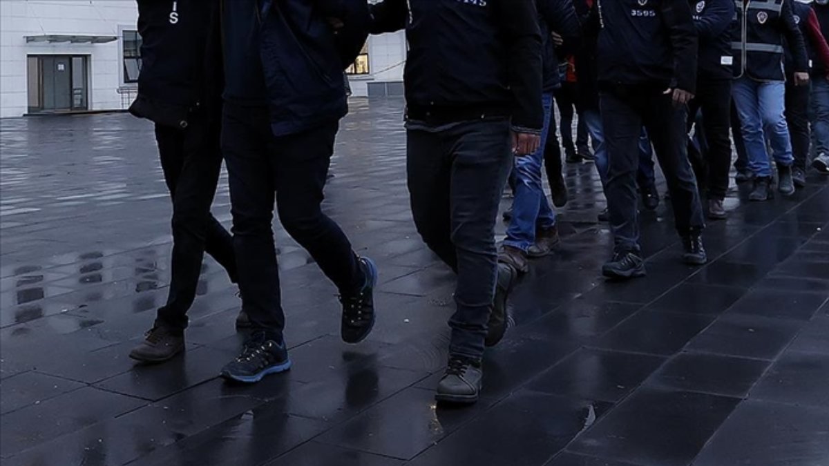 Ankara merkezli 4 ilde FETÖ operasyonu: 16 gözaltı kararı