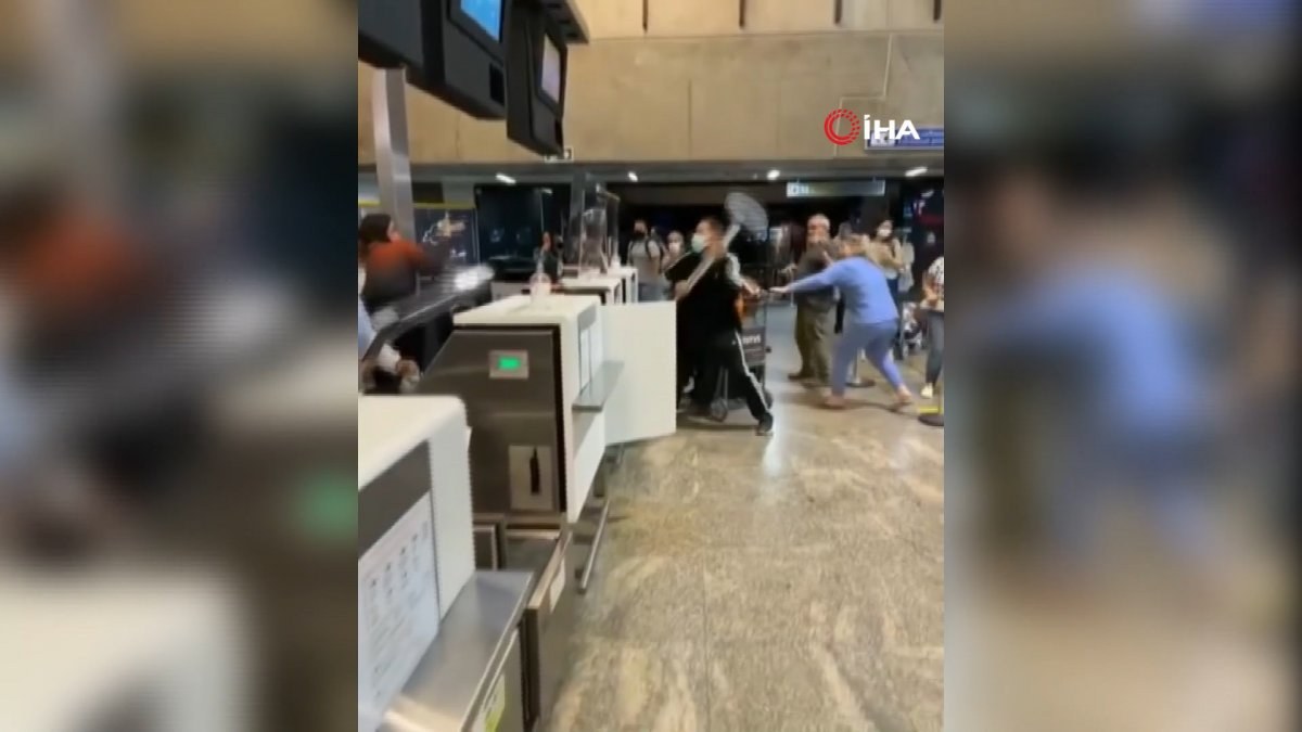 Brezilya'da uçuşu iptal olan yolcular, havalimanını birbirine kattı