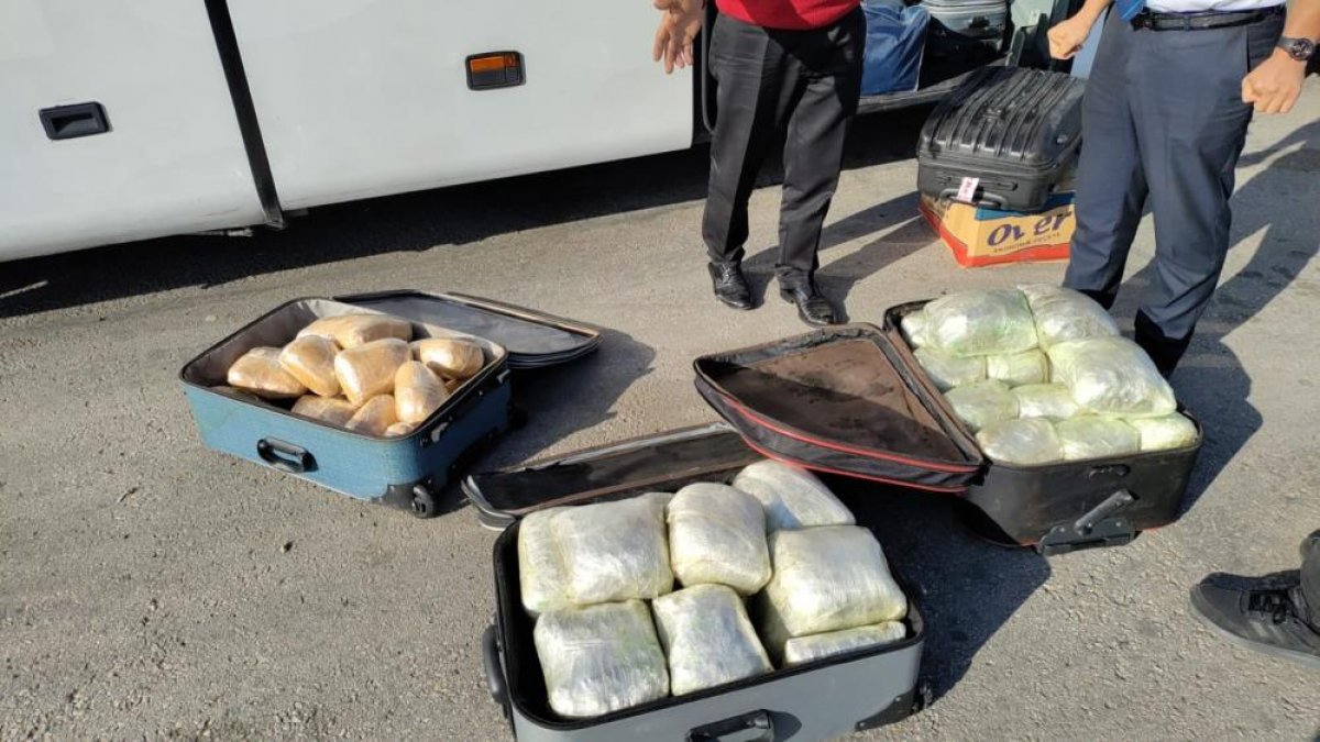Ankara'da 35 kiloyu aşkın uyuşturucu ele geçirildi