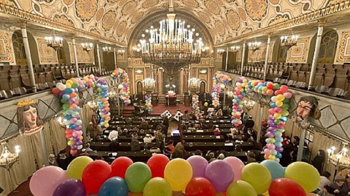 Kulüp dizisiyle gündem oldu: Purim Bayramı nedir, hangi gün?