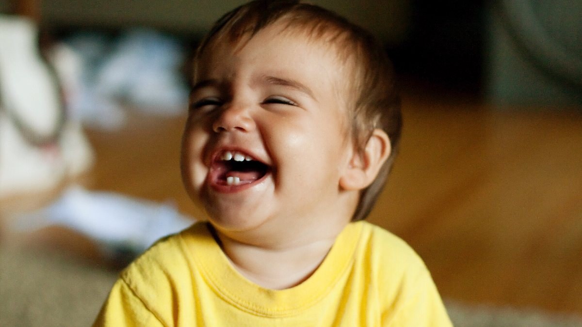 Bebeklerde diş çürüklüğüne yol açan 6 alışkanlık