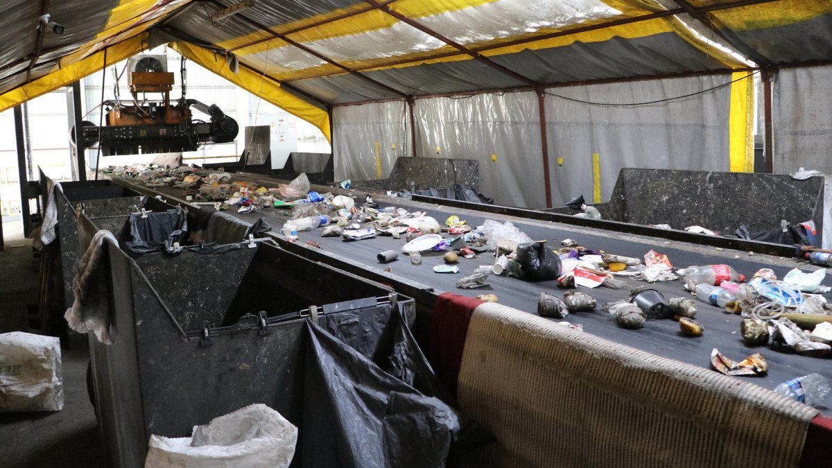 Eskişehir'deki çöp ayrıştırma tesisinde bebek cesedi bulundu